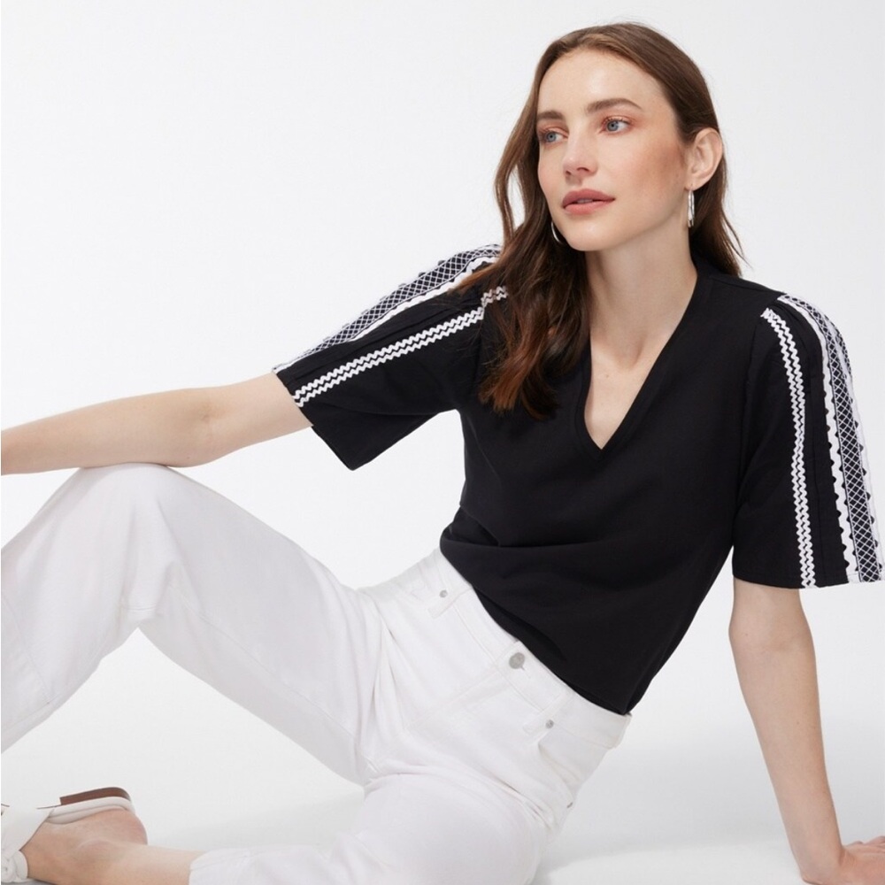NWT Chico’s Rick Rack Trim Top, Size 1 = M/8